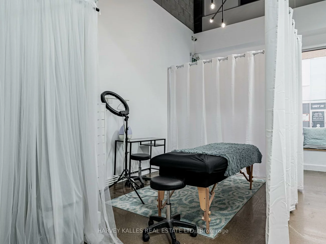 1215, Queensway, Dixie, Mississauga