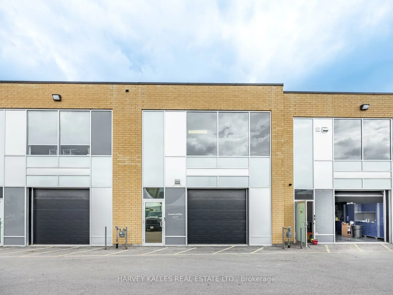 1215, Queensway, Dixie, Mississauga