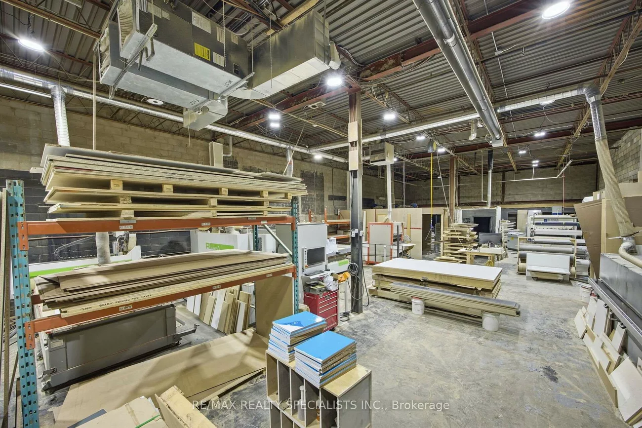 1200, Lorimar, Northeast, Mississauga