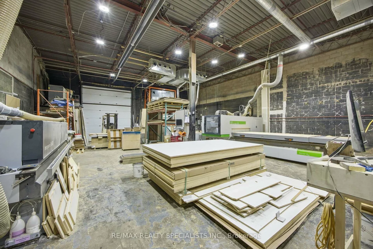 1200, Lorimar, Northeast, Mississauga