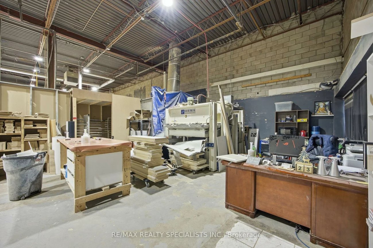 1200, Lorimar, Northeast, Mississauga