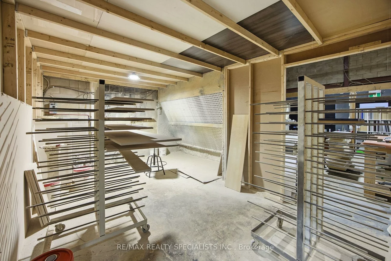 1200, Lorimar, Northeast, Mississauga