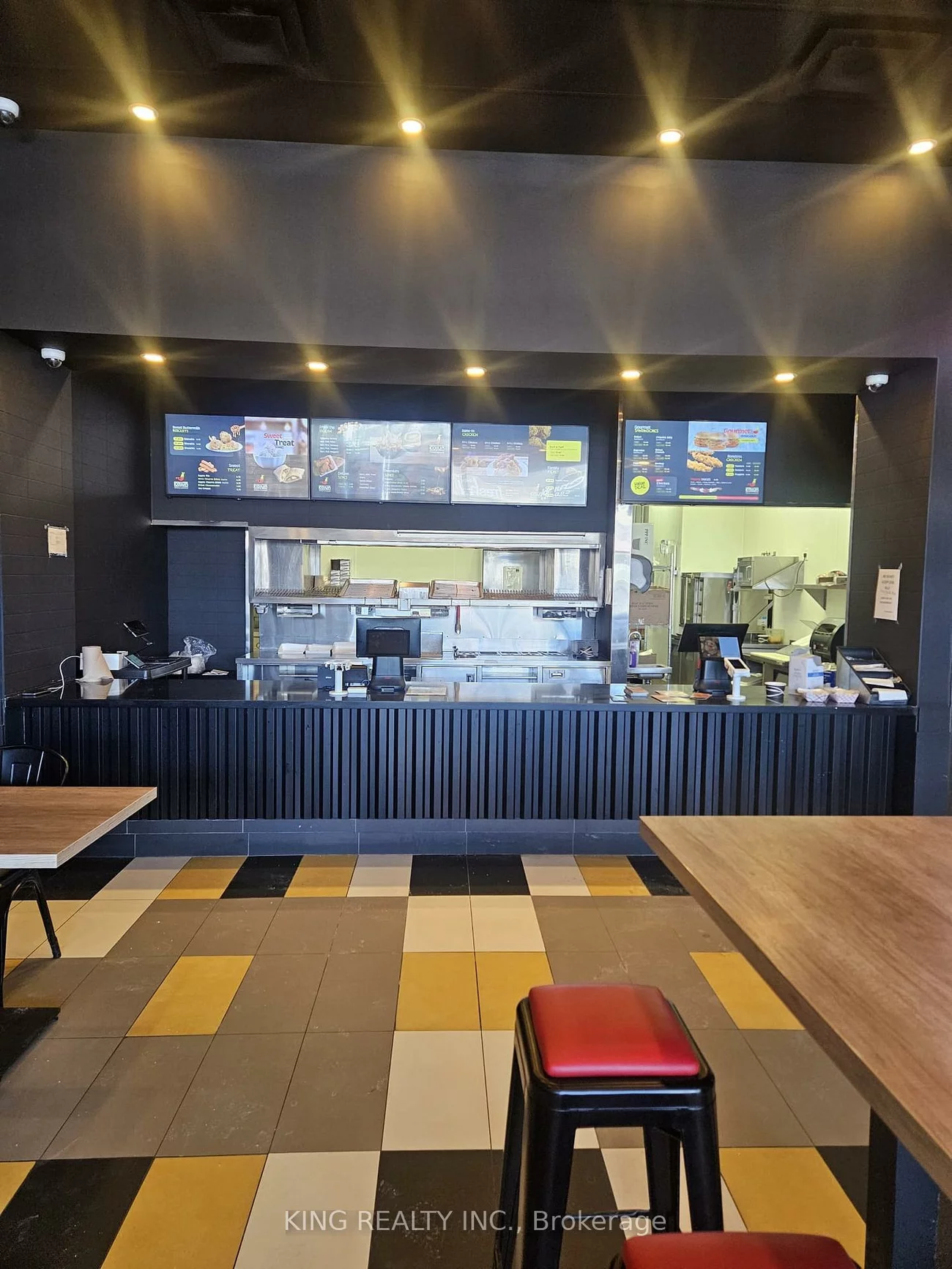 1476, Dundas, Dixie, Mississauga