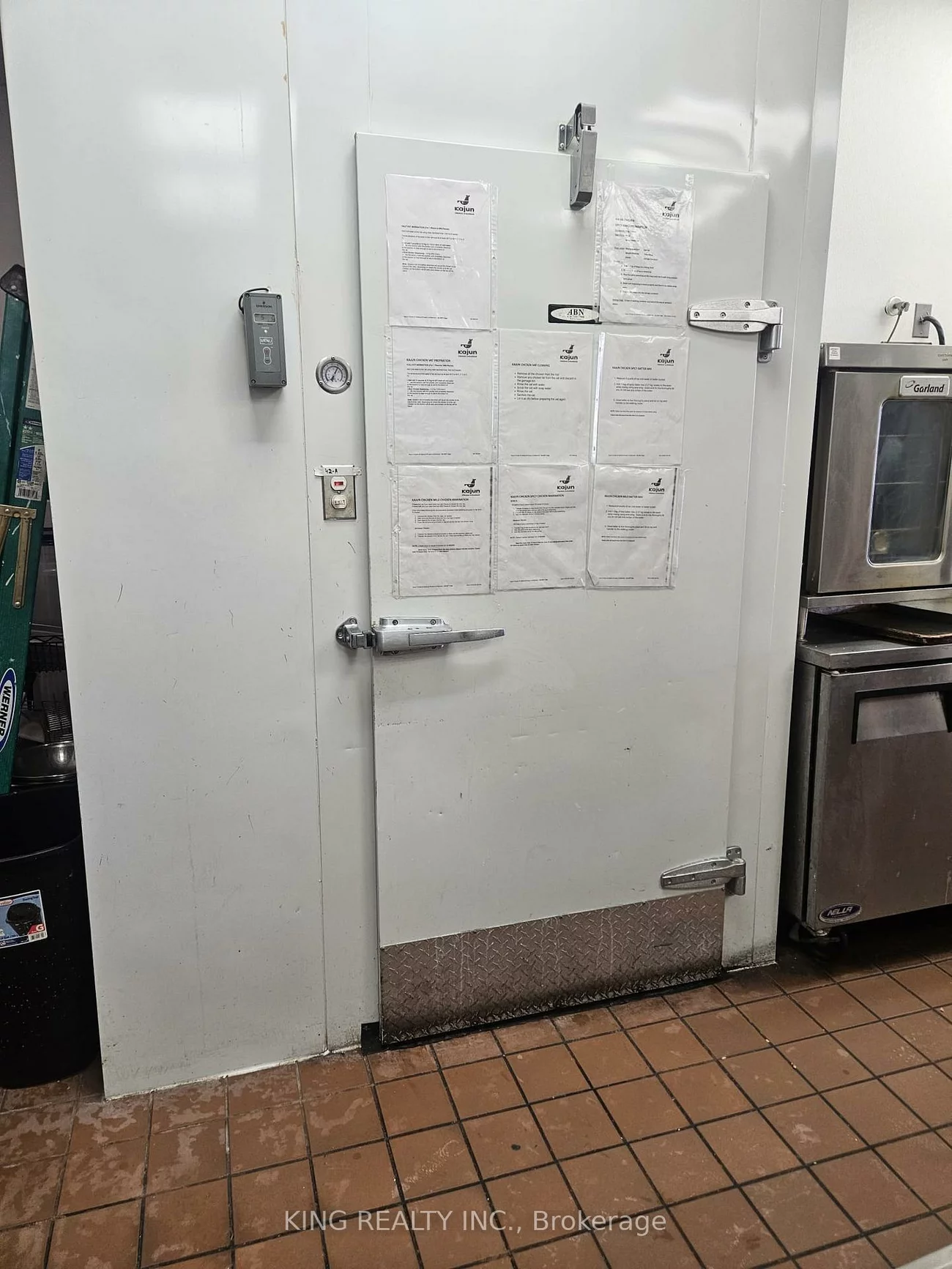 1476, Dundas, Dixie, Mississauga