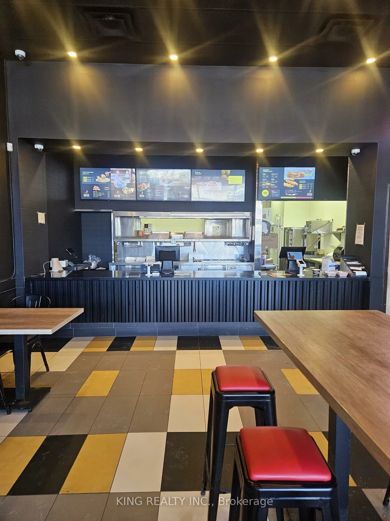 1476, Dundas, Dixie, Mississauga