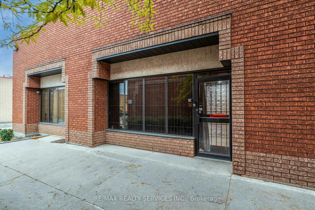 6780, Devand, Northeast, Mississauga