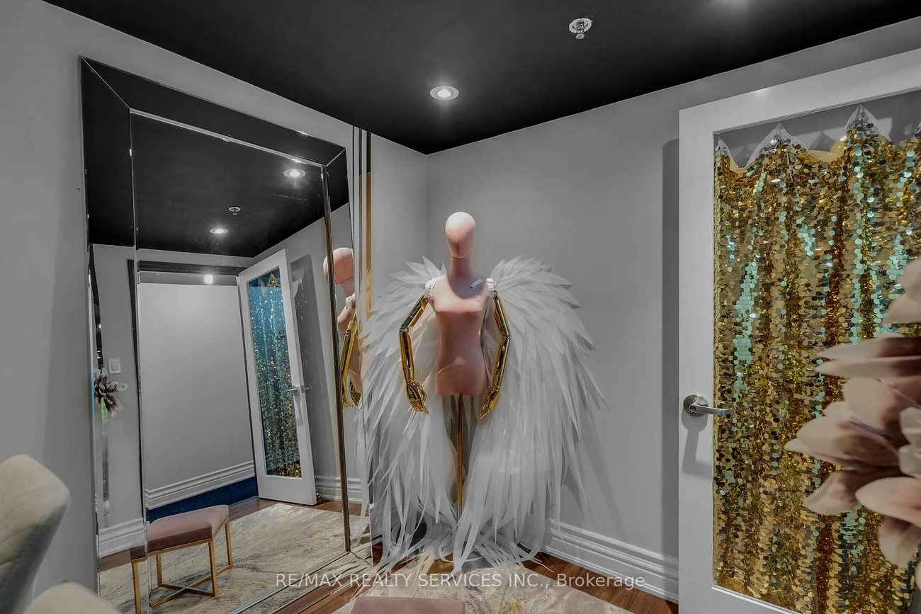 6780, Devand, Northeast, Mississauga