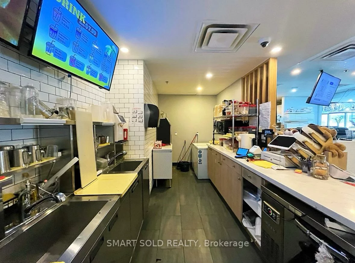 265, Enfield Pl, City Centre, Mississauga