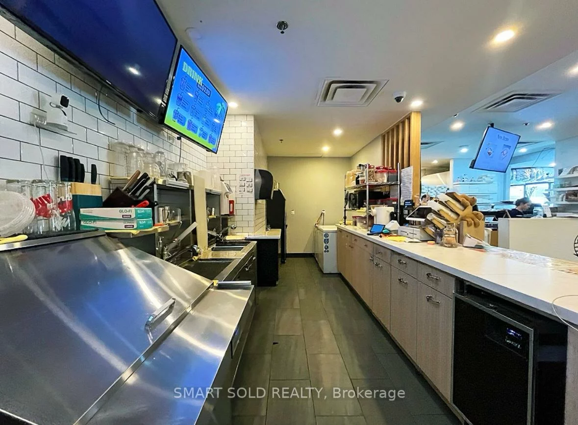 265, Enfield Pl, City Centre, Mississauga