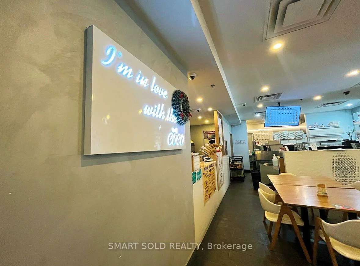 265, Enfield Pl, City Centre, Mississauga