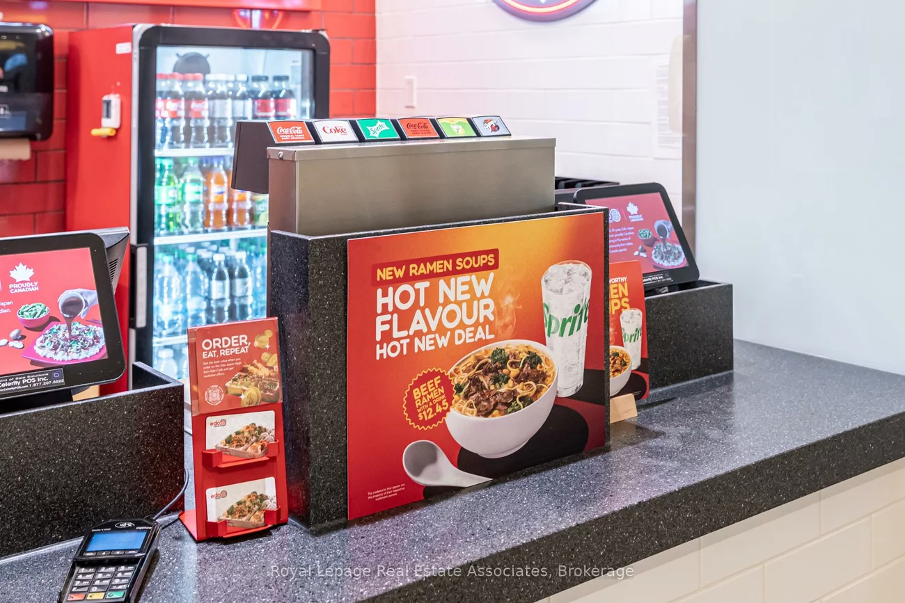 100, City Centre, City Centre, Mississauga