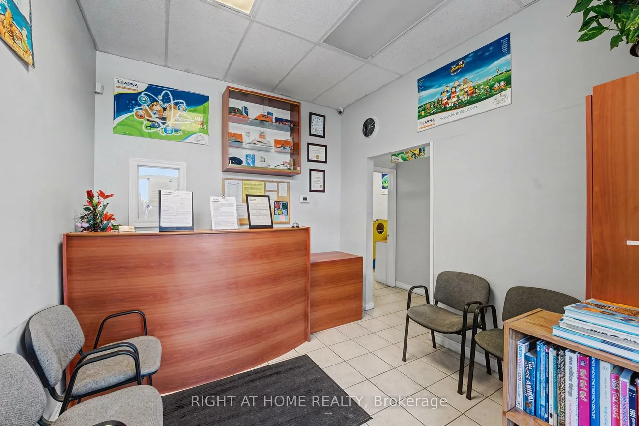 3899, Trelawny, Lisgar, Mississauga