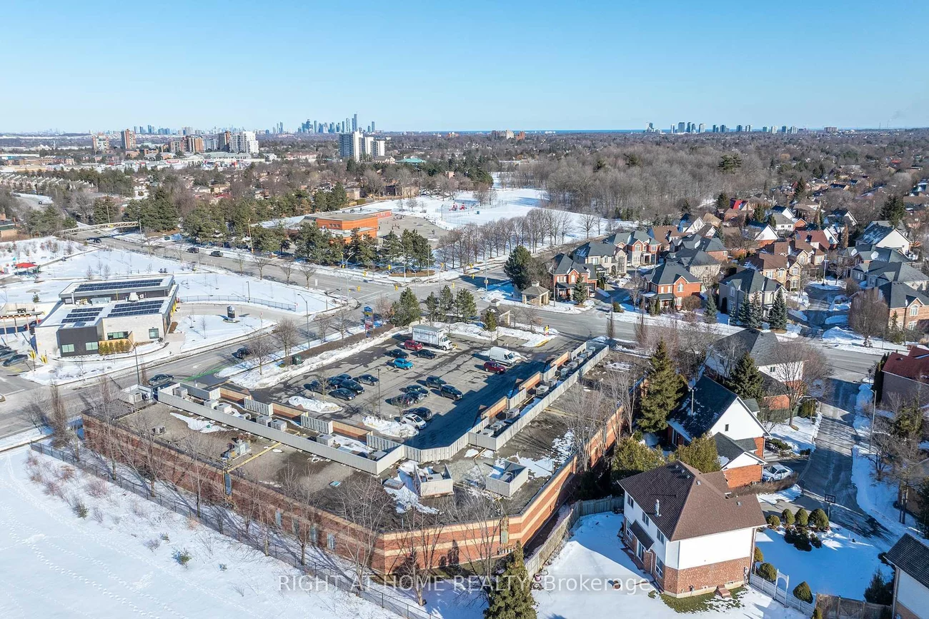 3899, Trelawny, Lisgar, Mississauga
