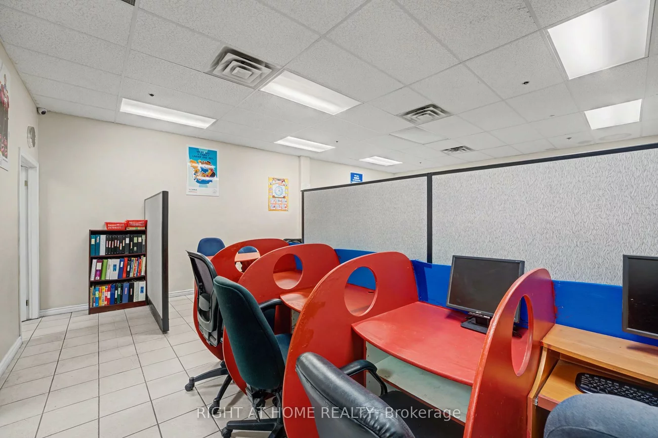 3899, Trelawny, Lisgar, Mississauga