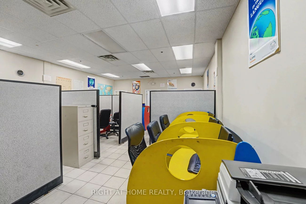 3899, Trelawny, Lisgar, Mississauga