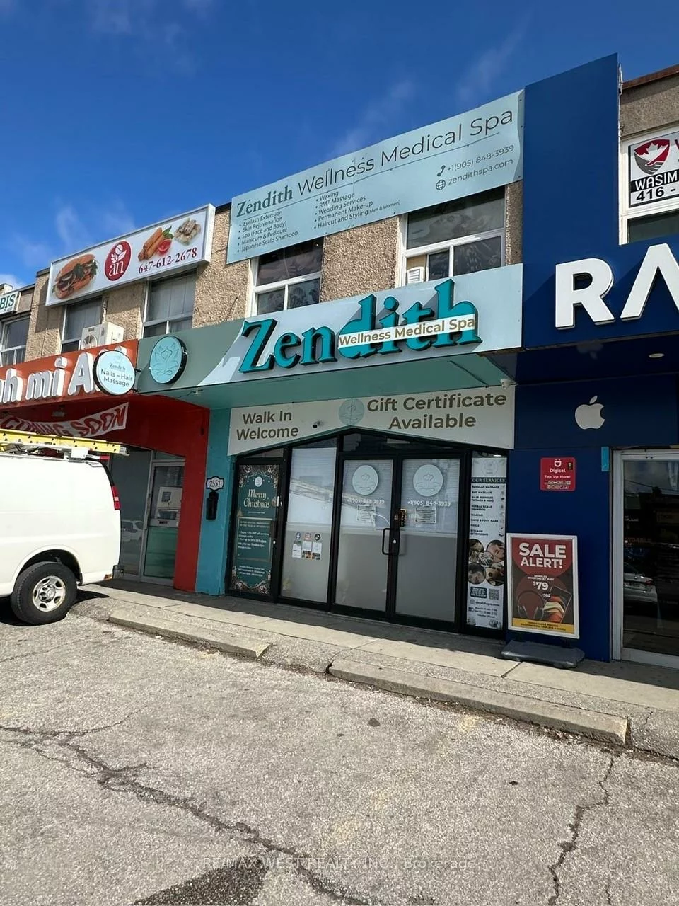 2551, Hurontario, Cooksville, Mississauga