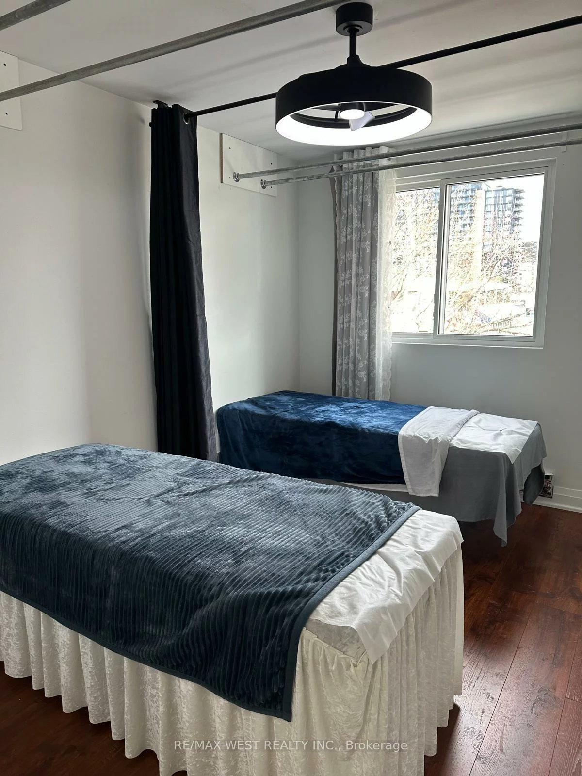 2551, Hurontario, Cooksville, Mississauga