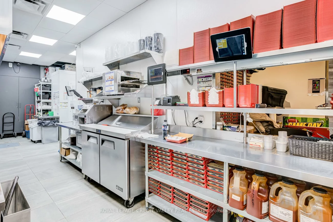 1900, Fowler, Sheridan, Mississauga