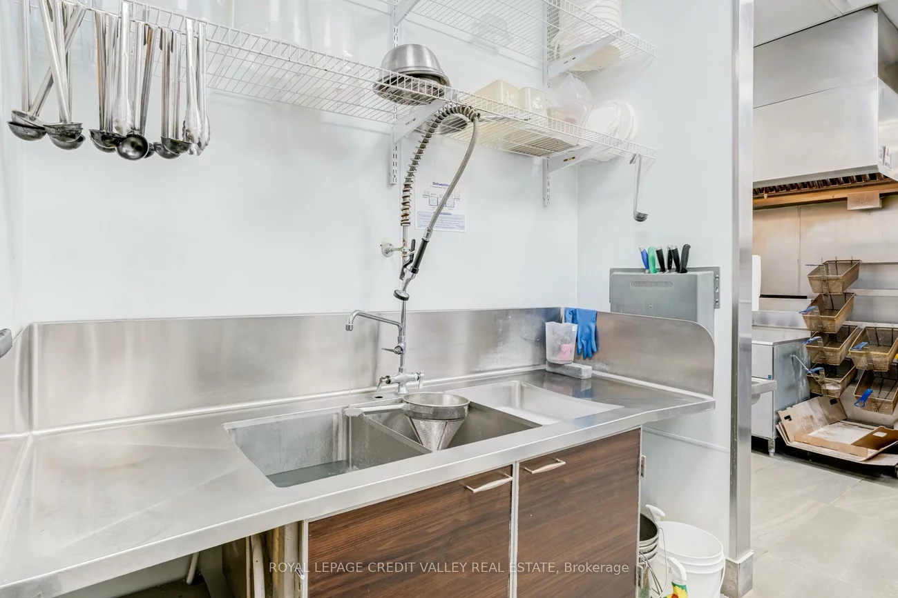 1900, Fowler, Sheridan, Mississauga