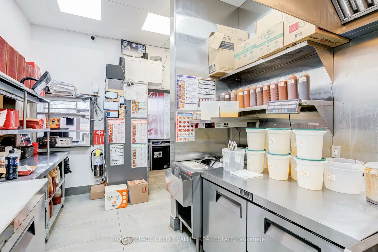 1900, Fowler, Sheridan, Mississauga