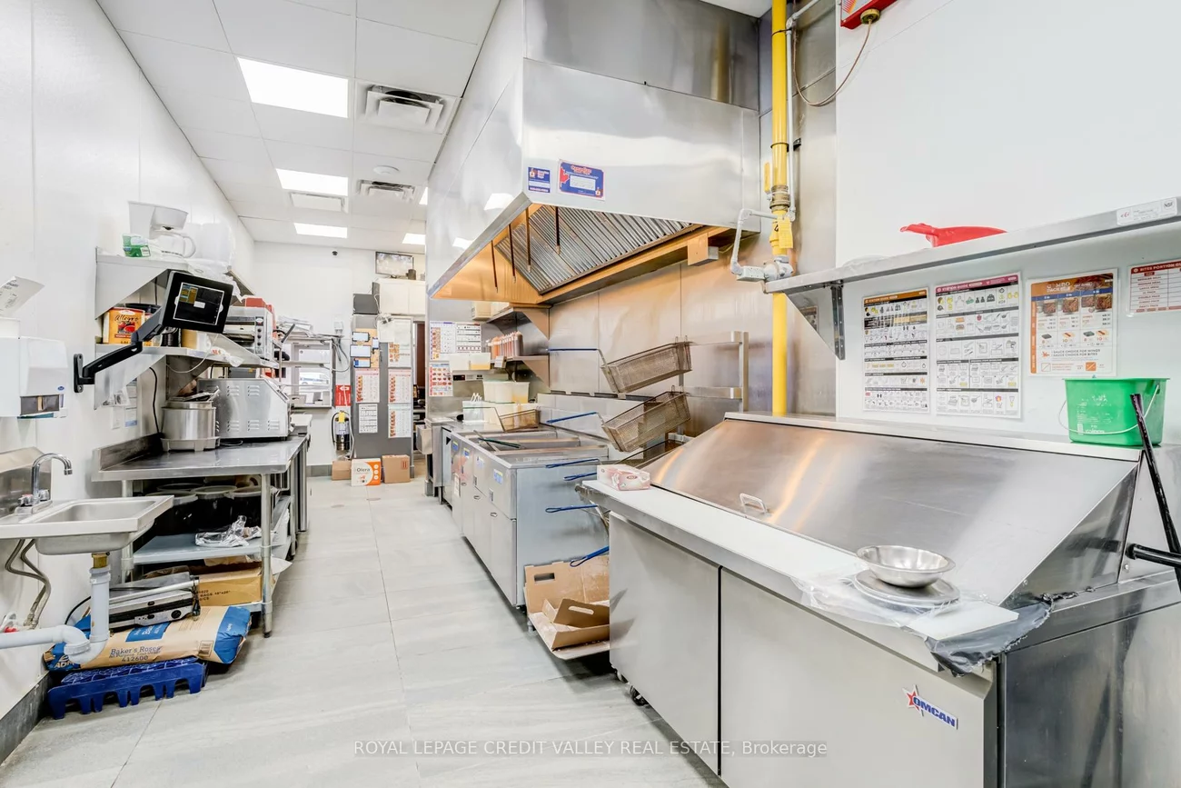 1900, Fowler, Sheridan, Mississauga