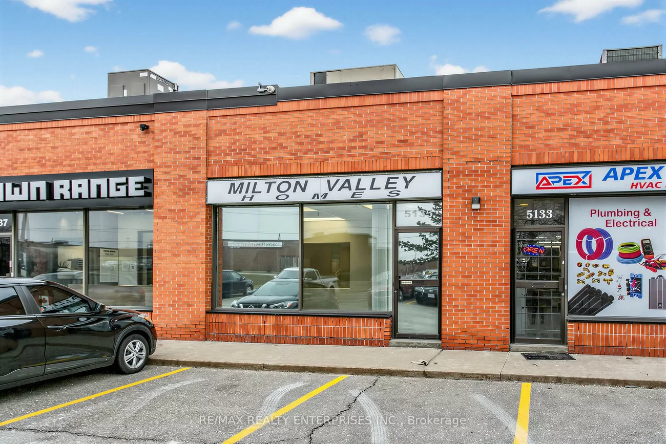 5135, Tomken, Northeast, Mississauga