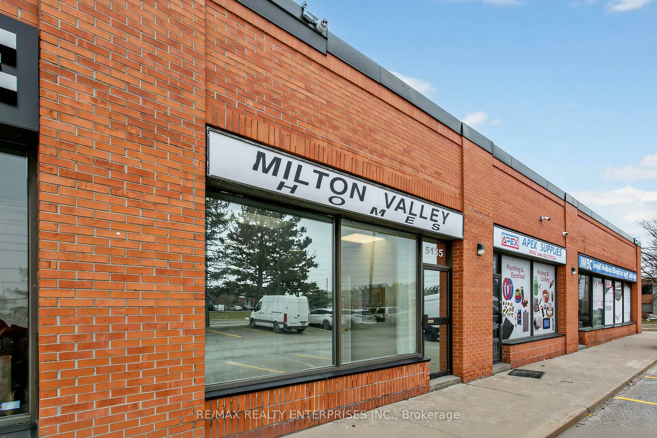 5135, Tomken, Northeast, Mississauga