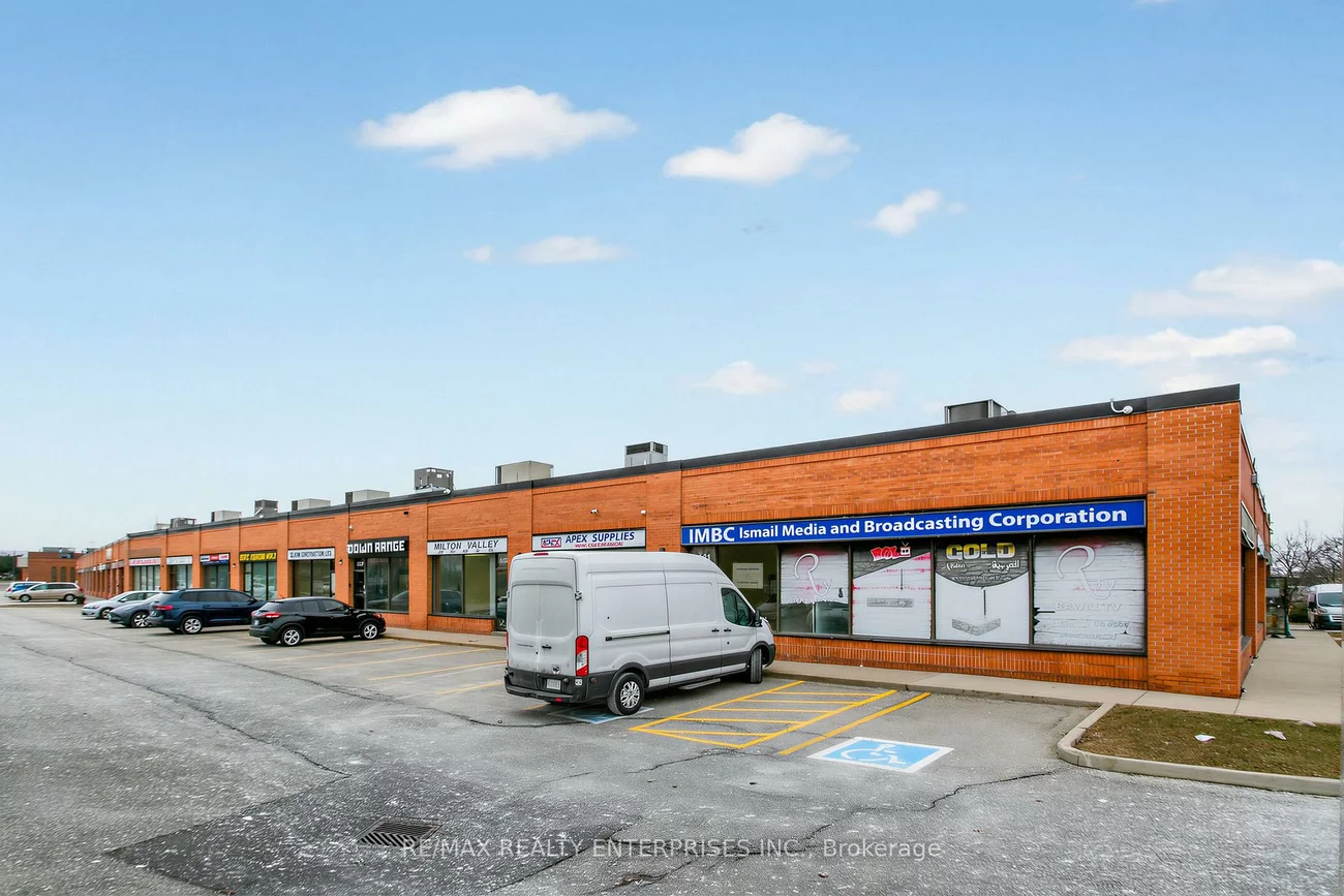 5135, Tomken, Northeast, Mississauga