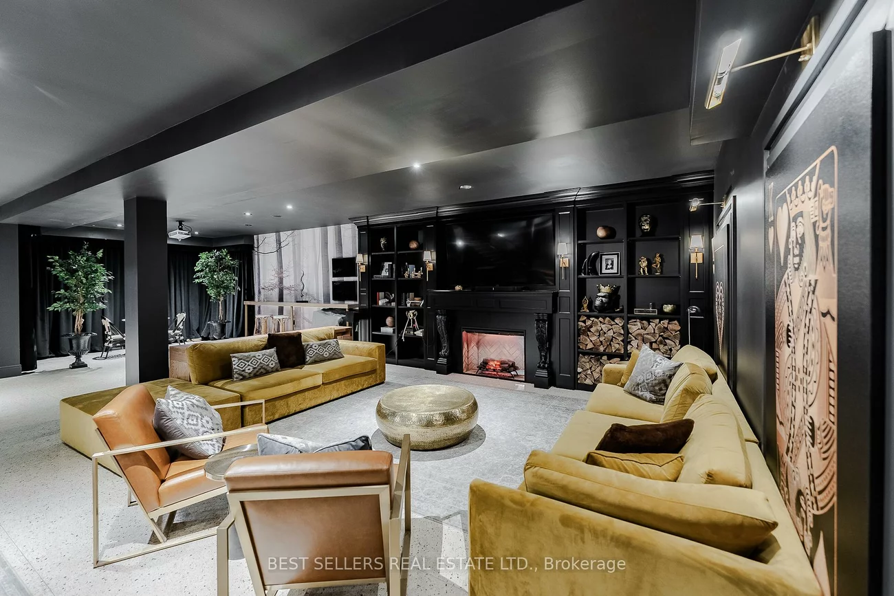 167, lakeshore, Port Credit, Mississauga