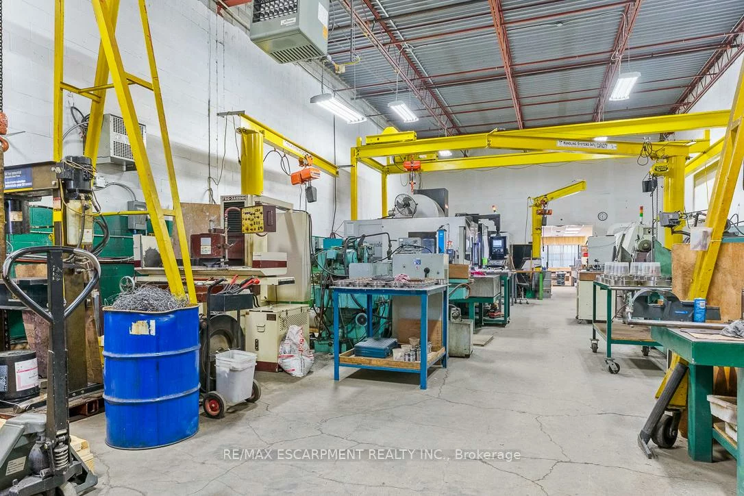 2430, Lucknow, Northeast, Mississauga