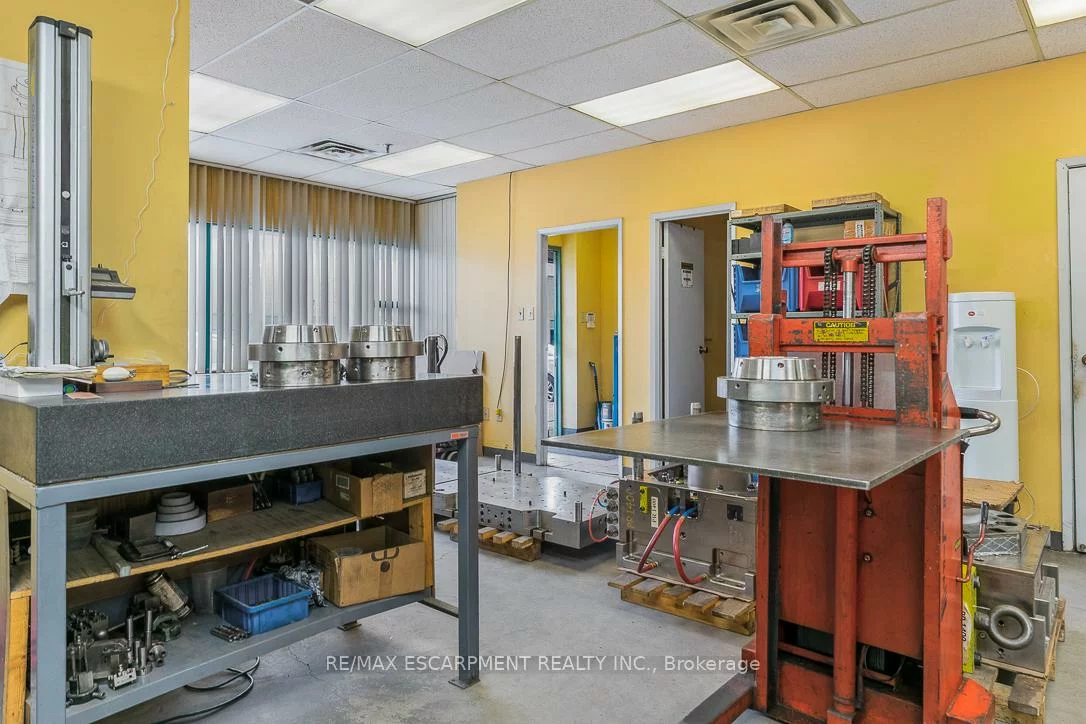 2430, Lucknow, Northeast, Mississauga