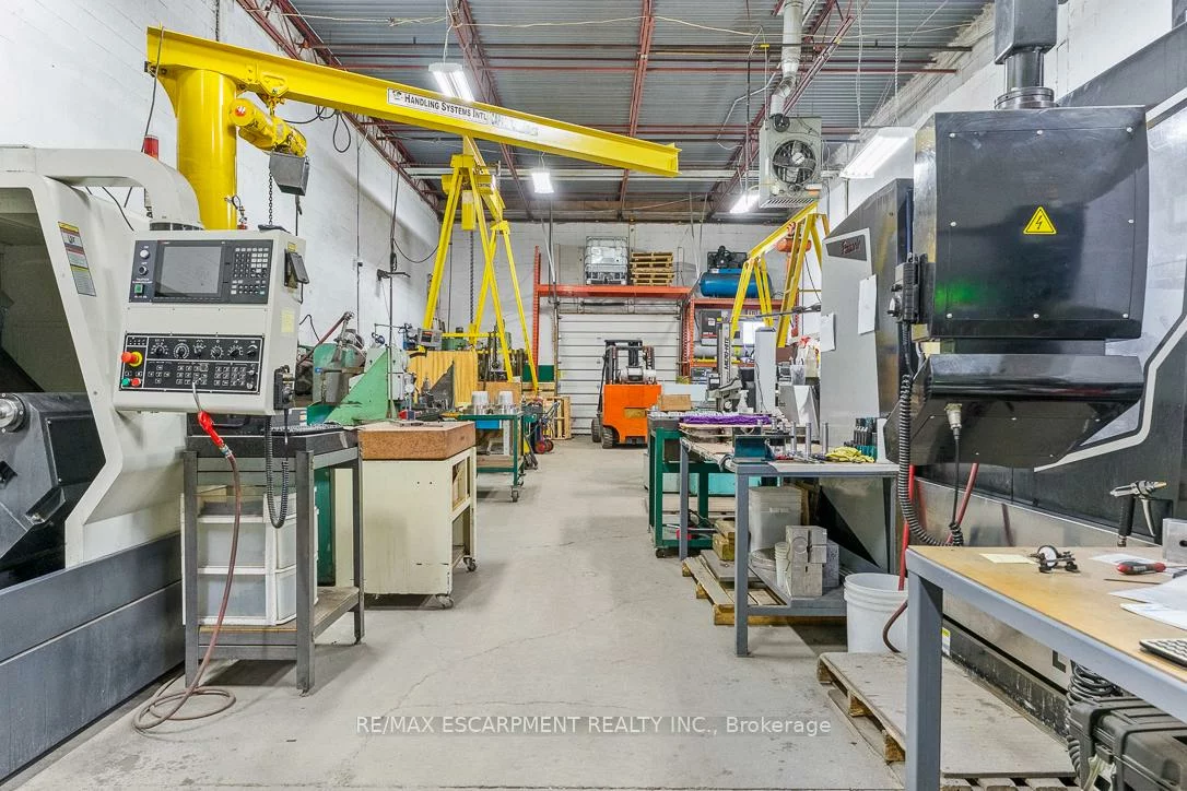 2430, Lucknow, Northeast, Mississauga