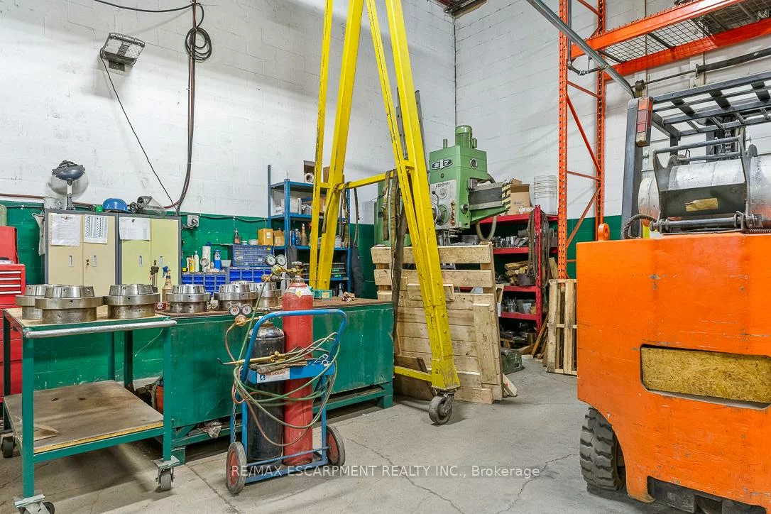 2430, Lucknow, Northeast, Mississauga