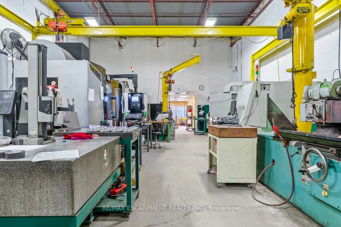 2430, Lucknow, Northeast, Mississauga