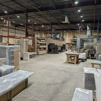 5456, Tomken, Northeast, Mississauga