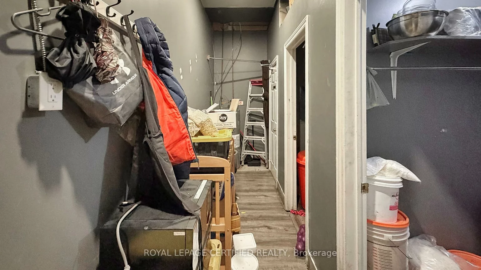 2560, Shepard, Cooksville, Mississauga