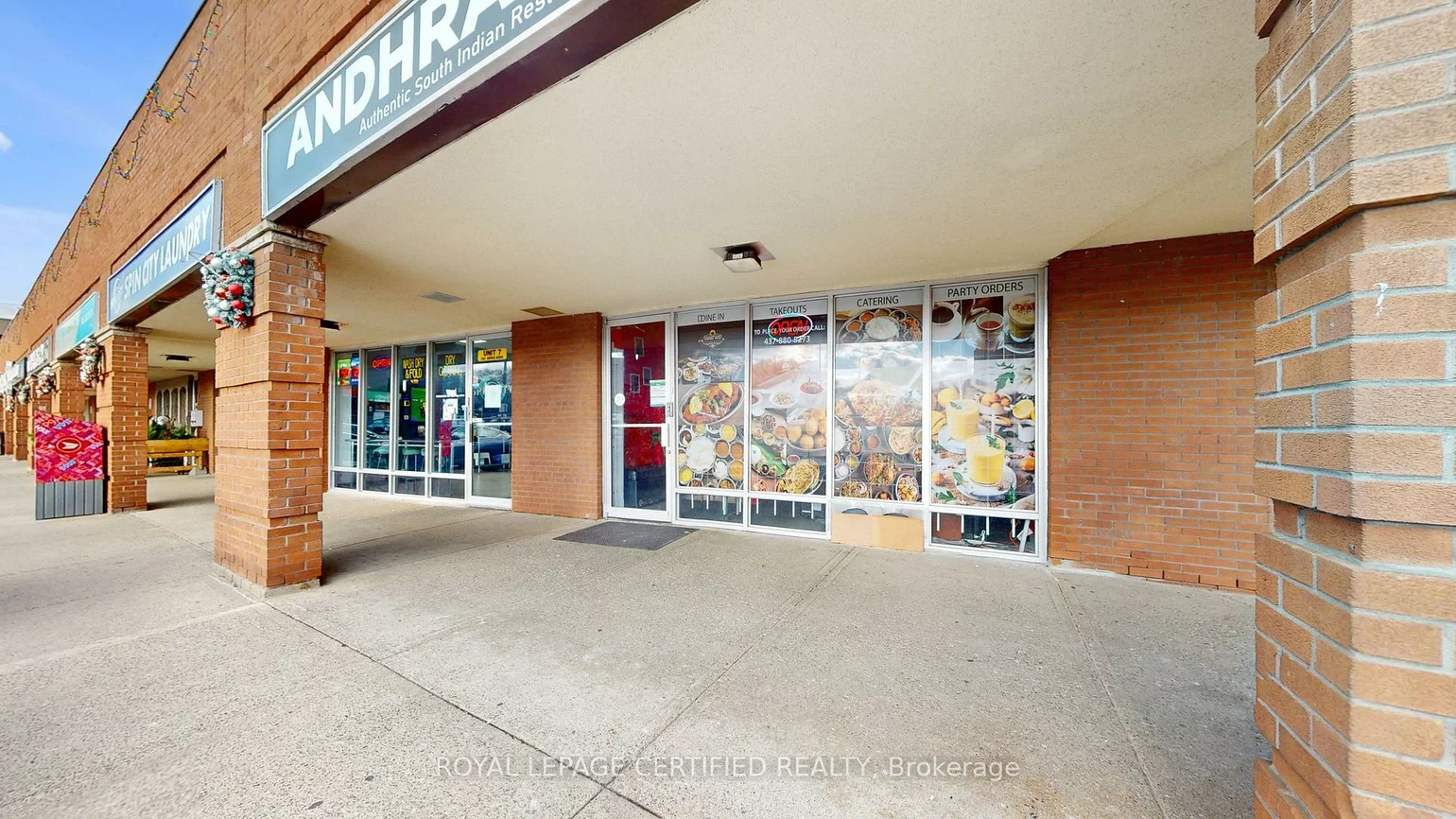 2560, Shepard, Cooksville, Mississauga