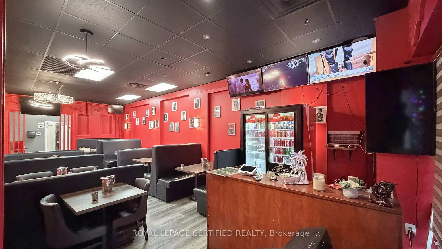 2560, Shepard, Cooksville, Mississauga