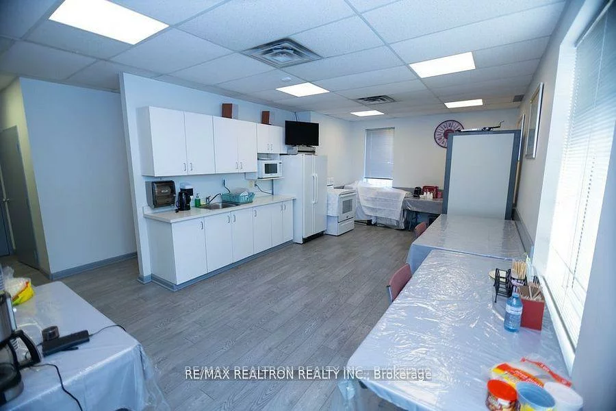 5920, Atlantic, Northeast, Mississauga