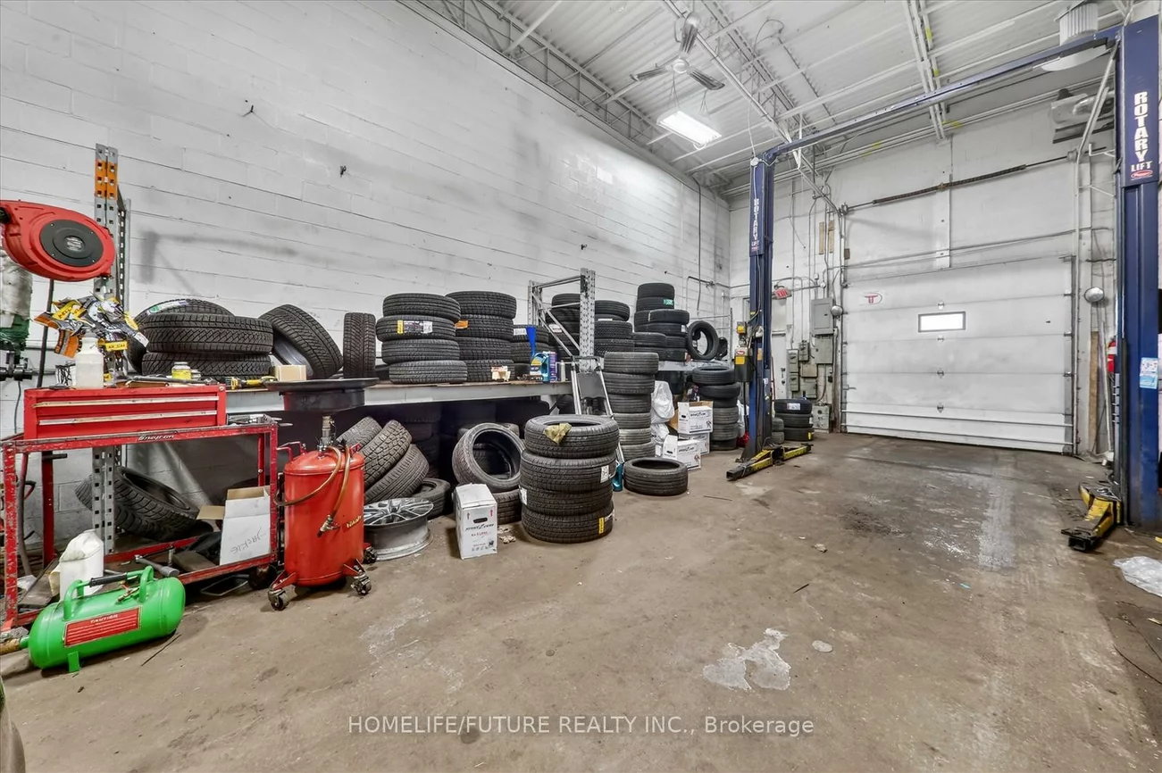 6160, Netherhart, Northeast, Mississauga