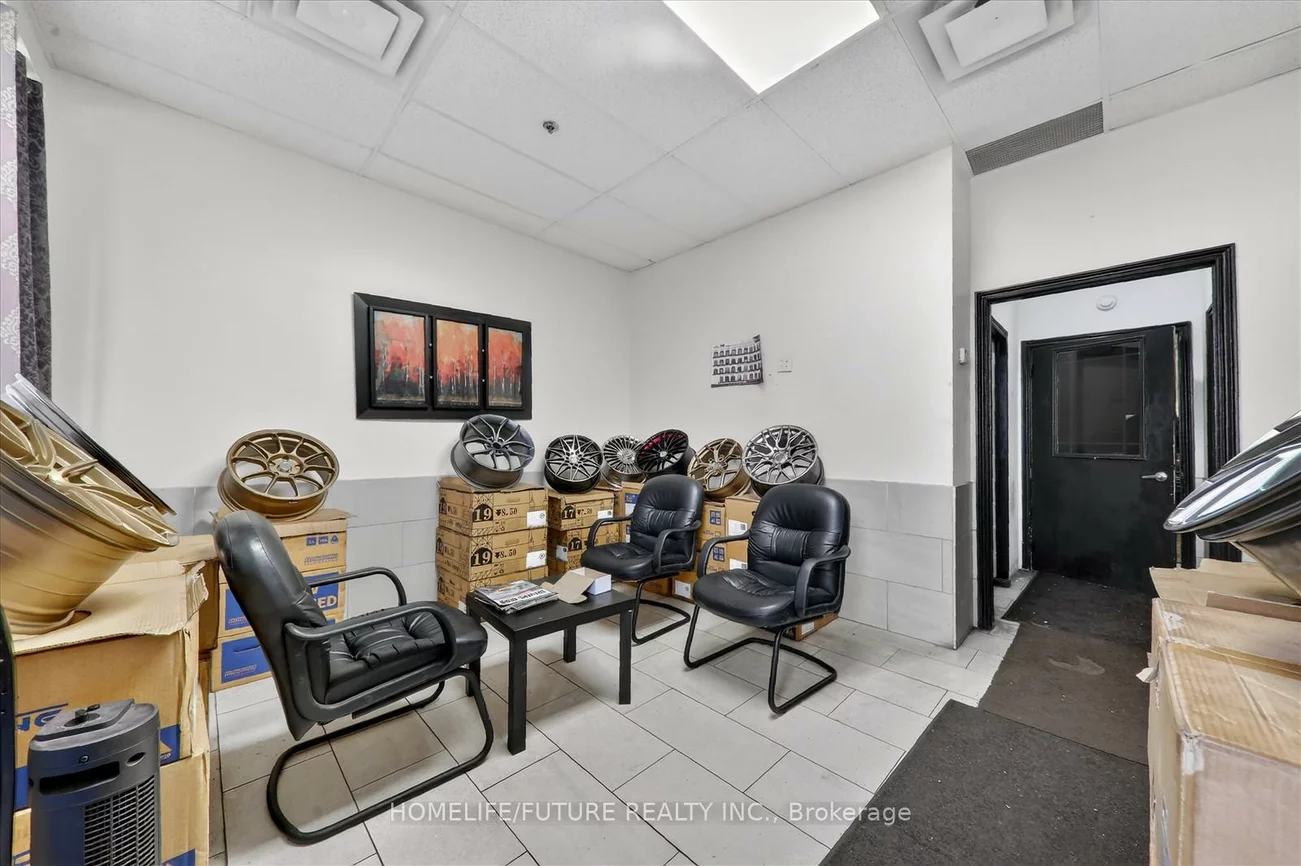 6160, Netherhart, Northeast, Mississauga