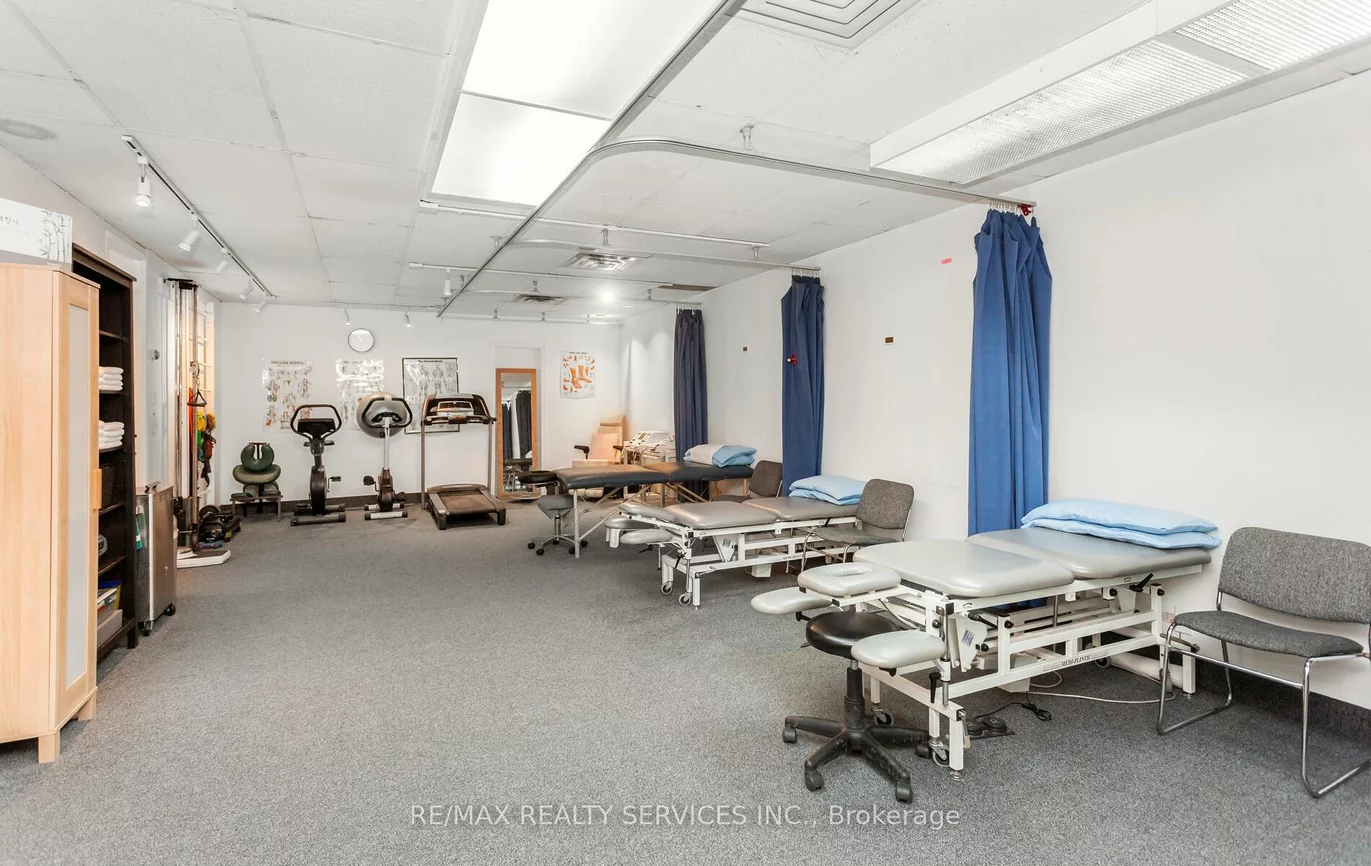 57, Village Centre, City Centre, Mississauga