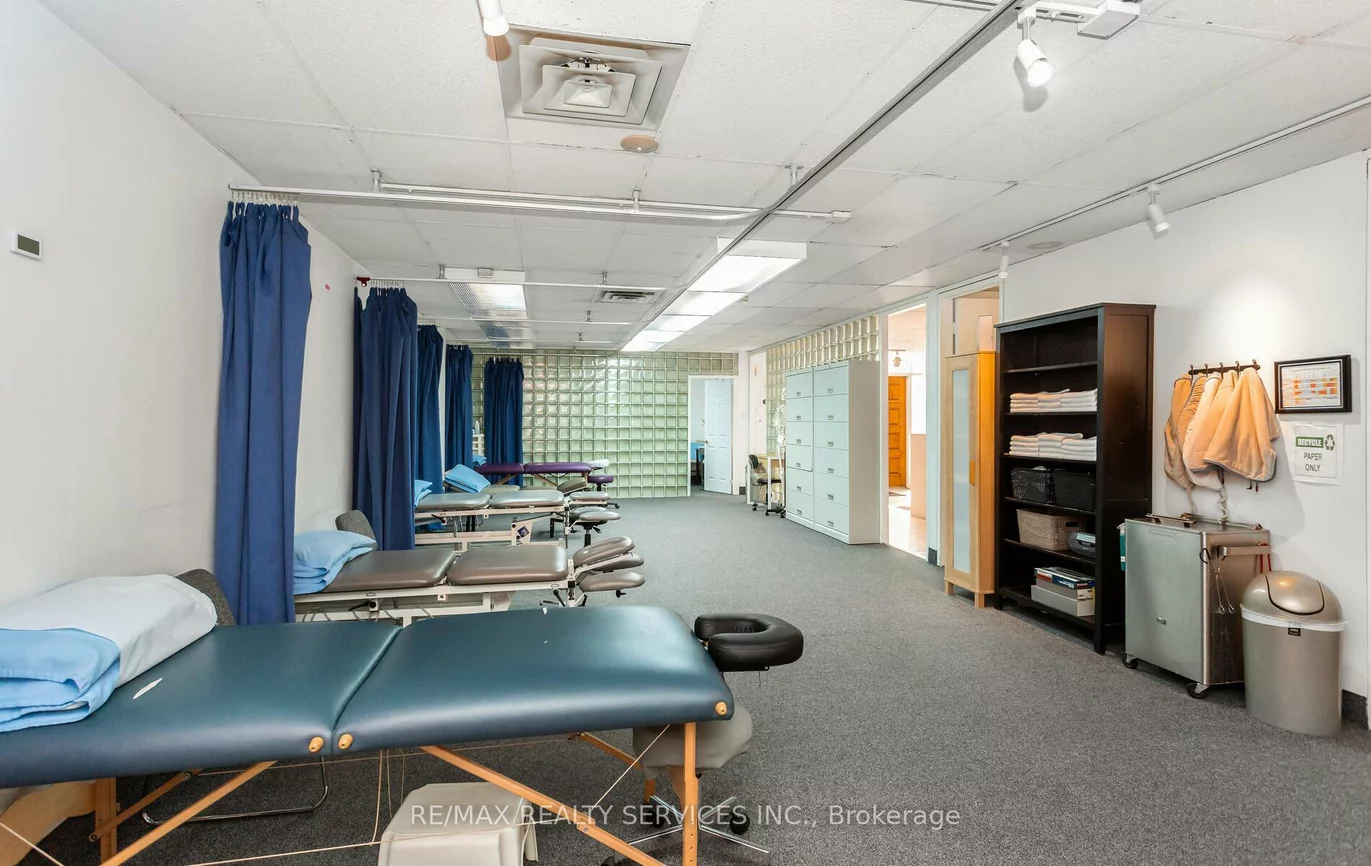 57, Village Centre, City Centre, Mississauga