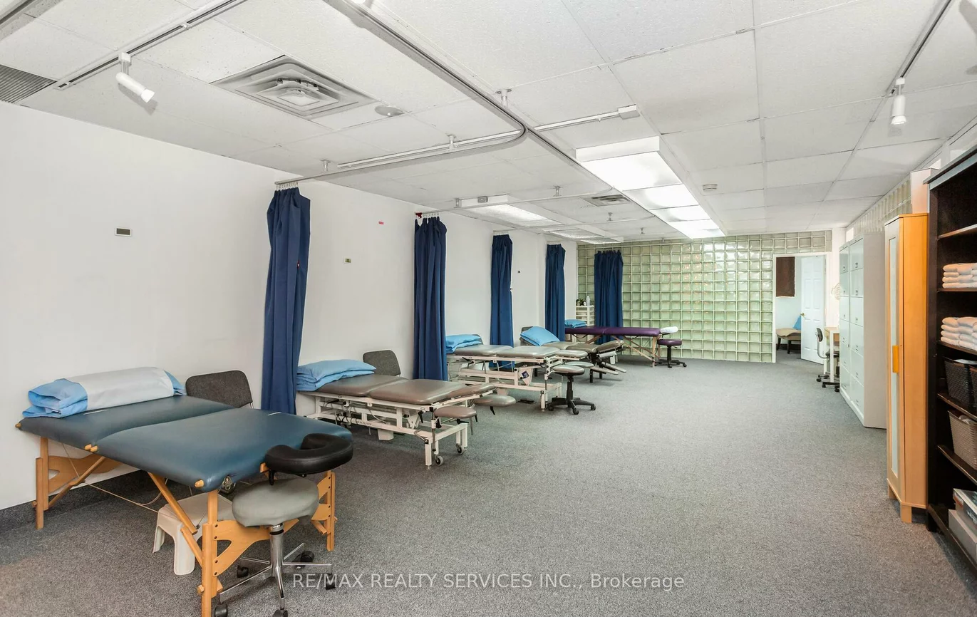 57, Village Centre, City Centre, Mississauga