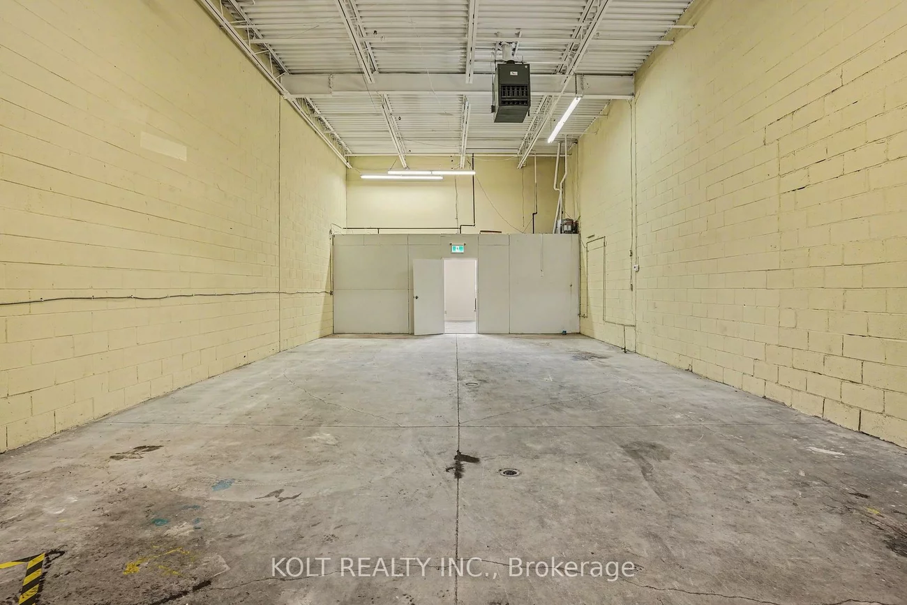 150, Britannia, Gateway, Mississauga