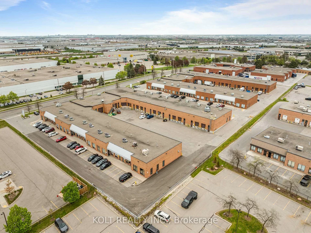 150, Britannia, Gateway, Mississauga