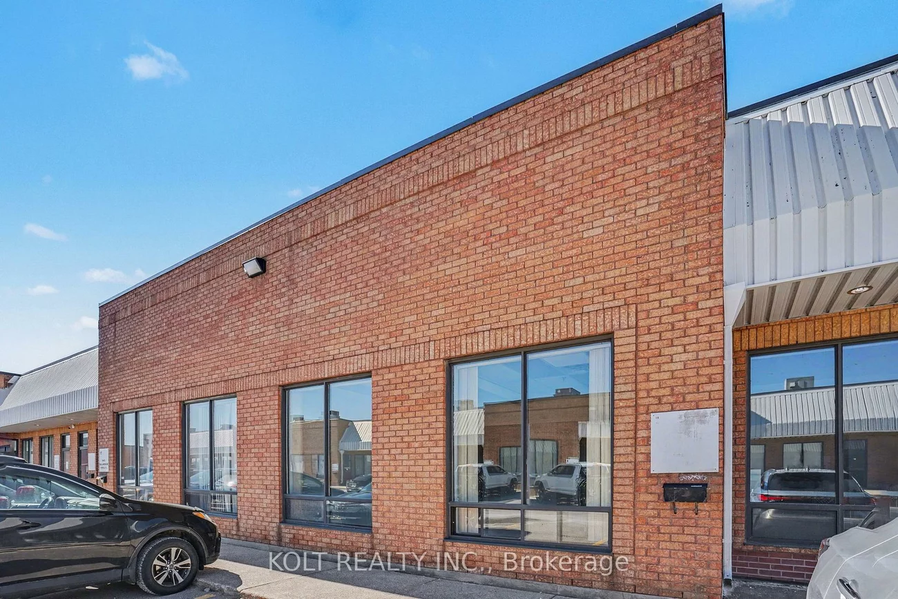 150, Britannia, Gateway, Mississauga