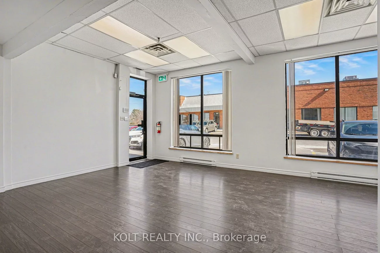 150, Britannia, Gateway, Mississauga