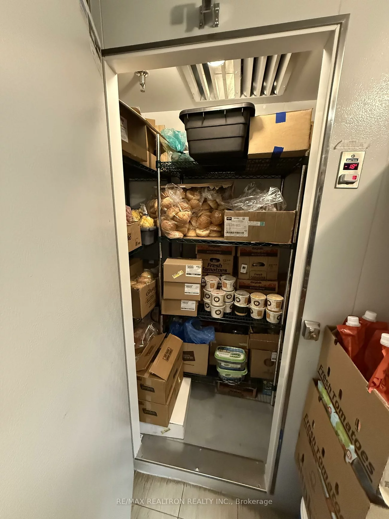 6055, Mavis, Gateway, Mississauga