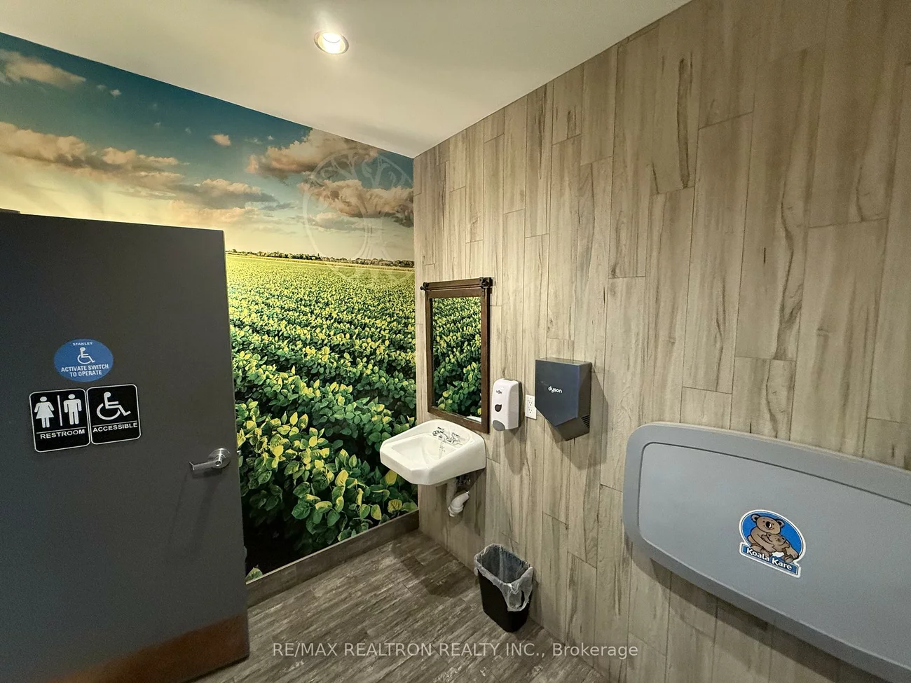 6055, Mavis, Gateway, Mississauga